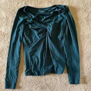 green twist front old navy shirt